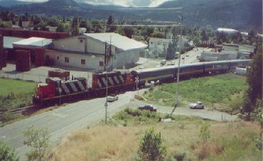 GMD-1 #1437 and SD-38-2 #1652